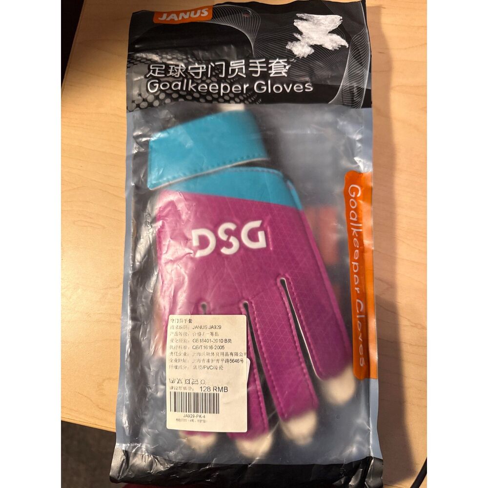 Brand new Janus Youth Goalkeeper Gloves!